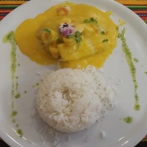 corvina rellena de camarones 