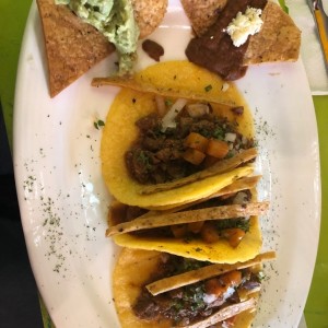 Tacos al pastor