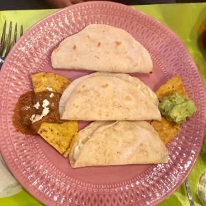 Quesadillas 