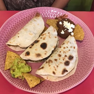 Tacos mixtos (tortilla de harina) 