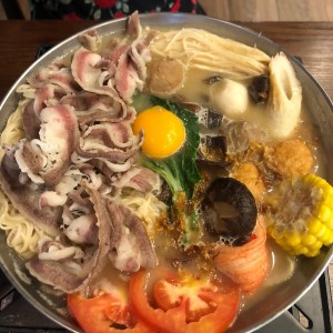 Mao Cai Noodles with Vegetables and Meats