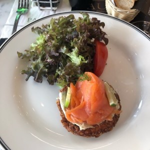 croqueta de papa con salmon