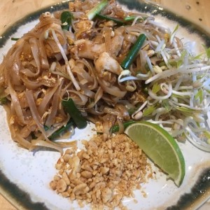 pad thai pollo