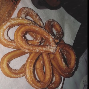 Churros de la Casa con Nutella y Dulce de Leche