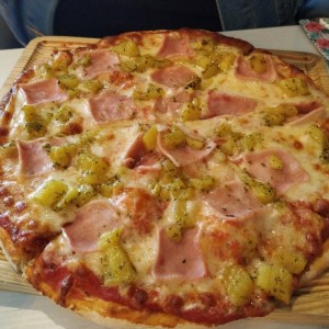 Pizza Hawaiana