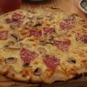 Pizza Francesca