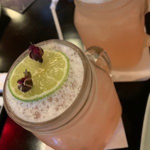 limonada de rosas