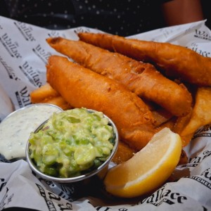 Platos fuertes - Fish and chips