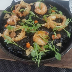 risotto negro con calamares