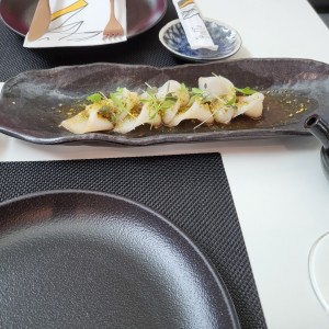 Crudo de Withe Tuna