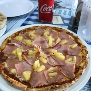 Pizza Hawaina 