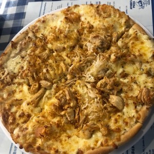 Pizza pollo y mozarella