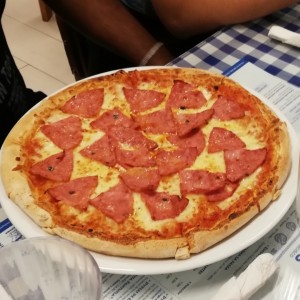 pizza salami