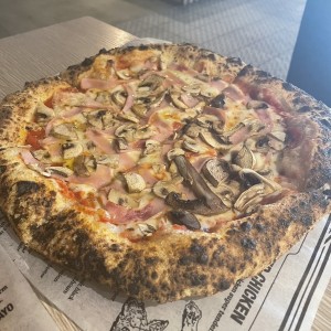 Pizza Jamon Trufa
