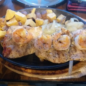 Bourbon street chicken & shrimp