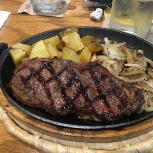 Sizzlings - Bourbon Street Steak