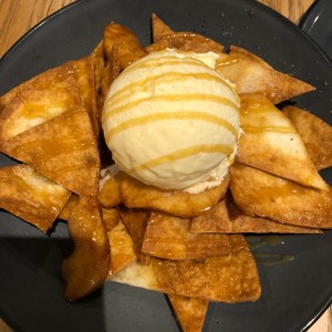 Apple Cinnamon and Ice Cream