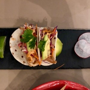 Estilo Baja Fish Tacos