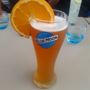 Cerveza Bluemoon!
