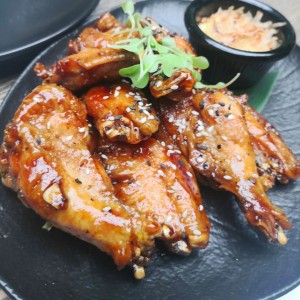 Honey Glazed Hot Wings