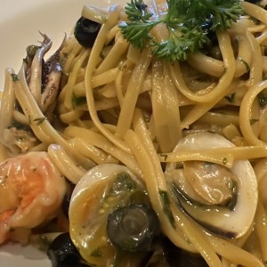 Linguini Frutti Di Mare