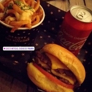 Doble Burger y Curly fries