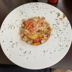 Pasta con pollo