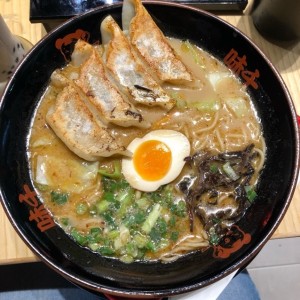 Ramen - Gyoza Ramen