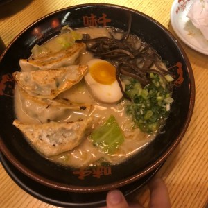 Ramen - Gyoza Ramen