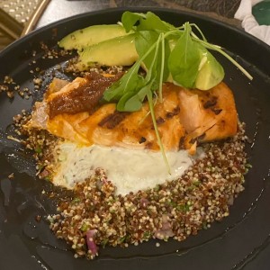 Salmon con quinoa 