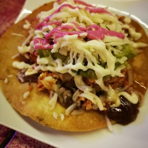 TOSTADAS DE POLLO