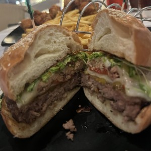 BURGERS - Brisket Burger