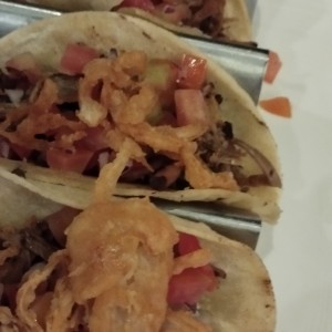 TACOS & NACHOS - Brisket Tacos