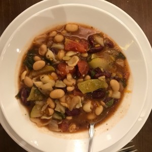 Sopa de Minestrones (no olvides el queso)