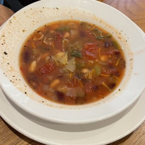 Sopa de minestrone
