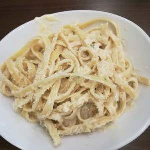 Pasta Alfredo 