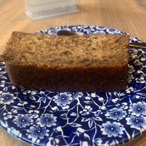 Banana cake