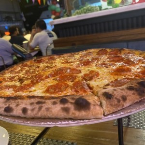 Pizze - Full Pepperoni Familiar