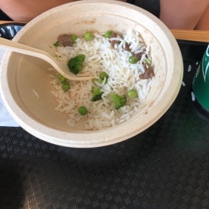 arroz brocoli filete armado por mi hijo