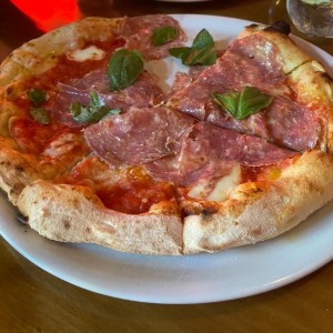 pizza salami