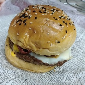 Burger Rafaella