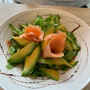 Ensalada de salmon