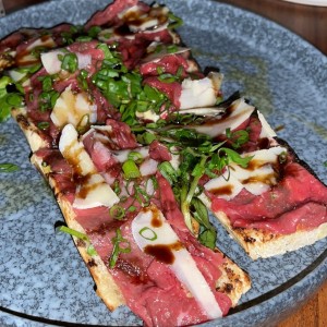 bruschetta de carpaccio