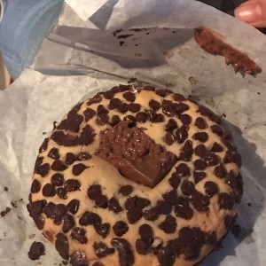 Choco chips and crunch cookie