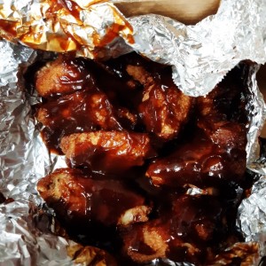 alitas con salsa barbacoa 