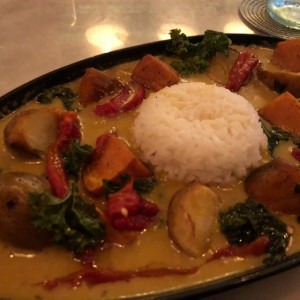 Curry de vegetales vegano 