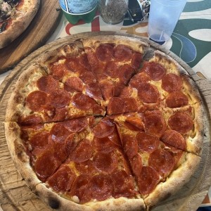 Pizza de pepperoni con xtra pepperoni