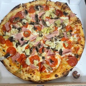 Pizza Familiar LA CAPRICHOSA con Extra Pepperoni
