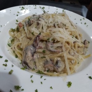 Linguine con Polpo