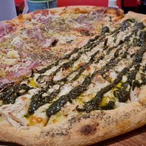 Pizzas Blancas - Pollo-Pesto